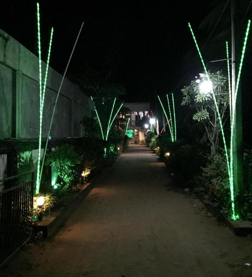 Hotel Silver Sands Негомбо Екстер'єр фото