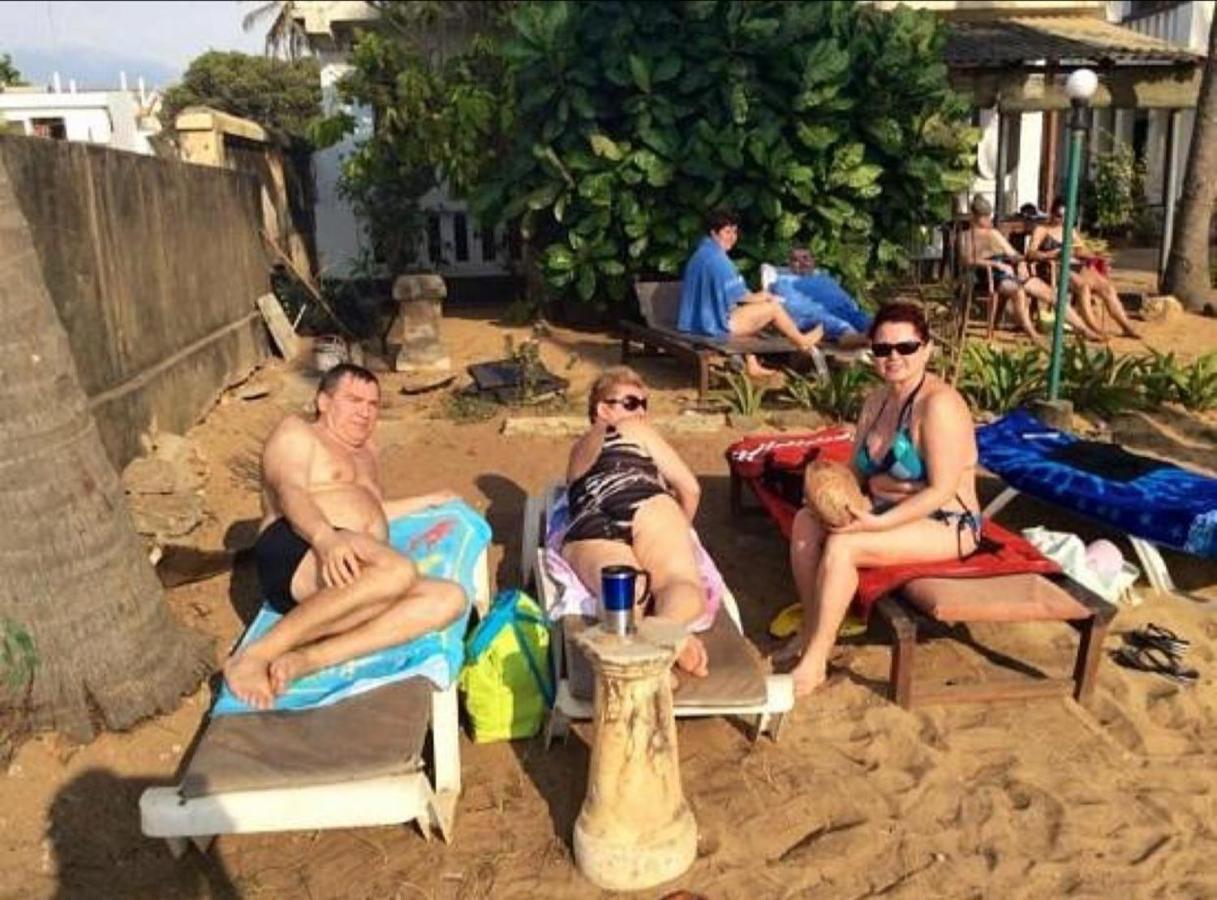Hotel Silver Sands Негомбо Екстер'єр фото